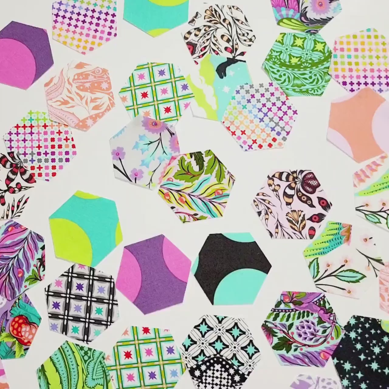 Tula Pink Roar! Hexies: 42 diecut 1-inch Fabric hexagons + Paper Templates for EPP
