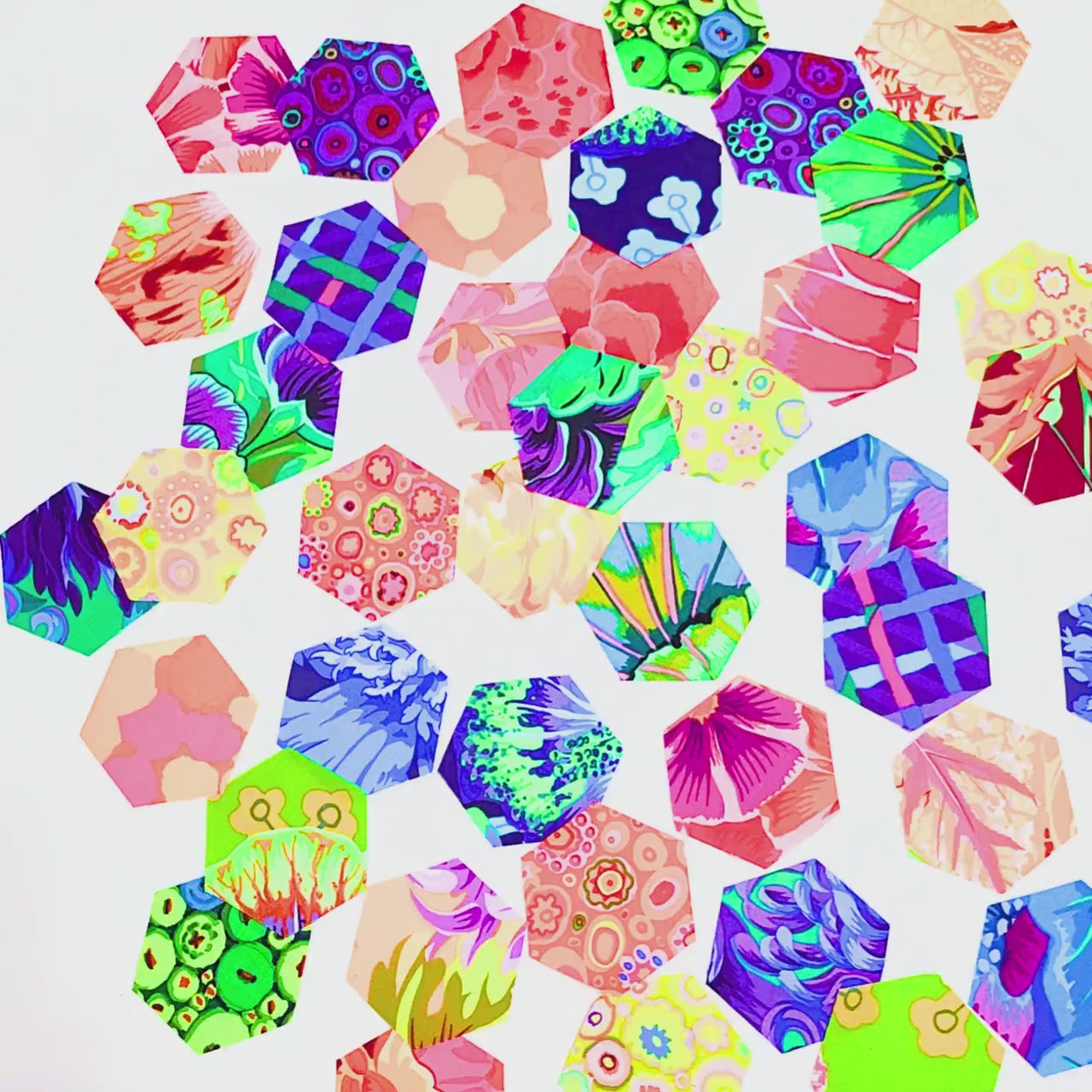 EPP Kaffe Fassett Spectrum Hexies: 42 Precut 1-inch Fabric Hexagons & Papers