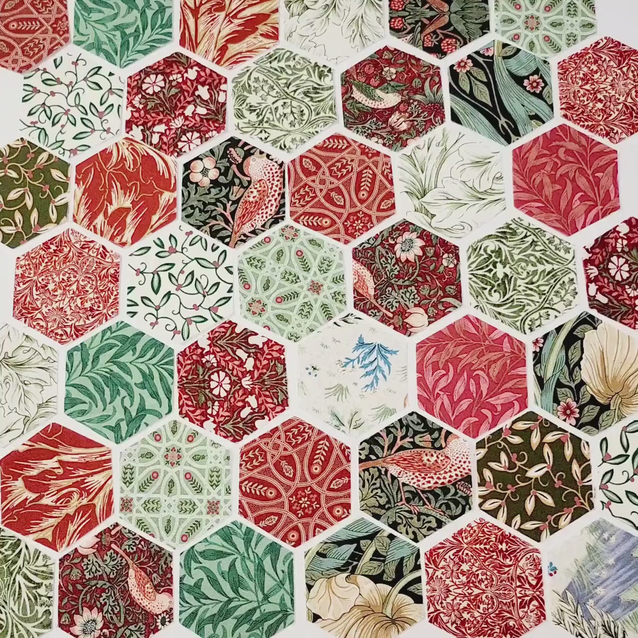 Morris & Co Hexies for English Paper Piecing: Cotswold 1-inch Hexagons + Paper Templates 42Pcs Christmas Holiday EPP